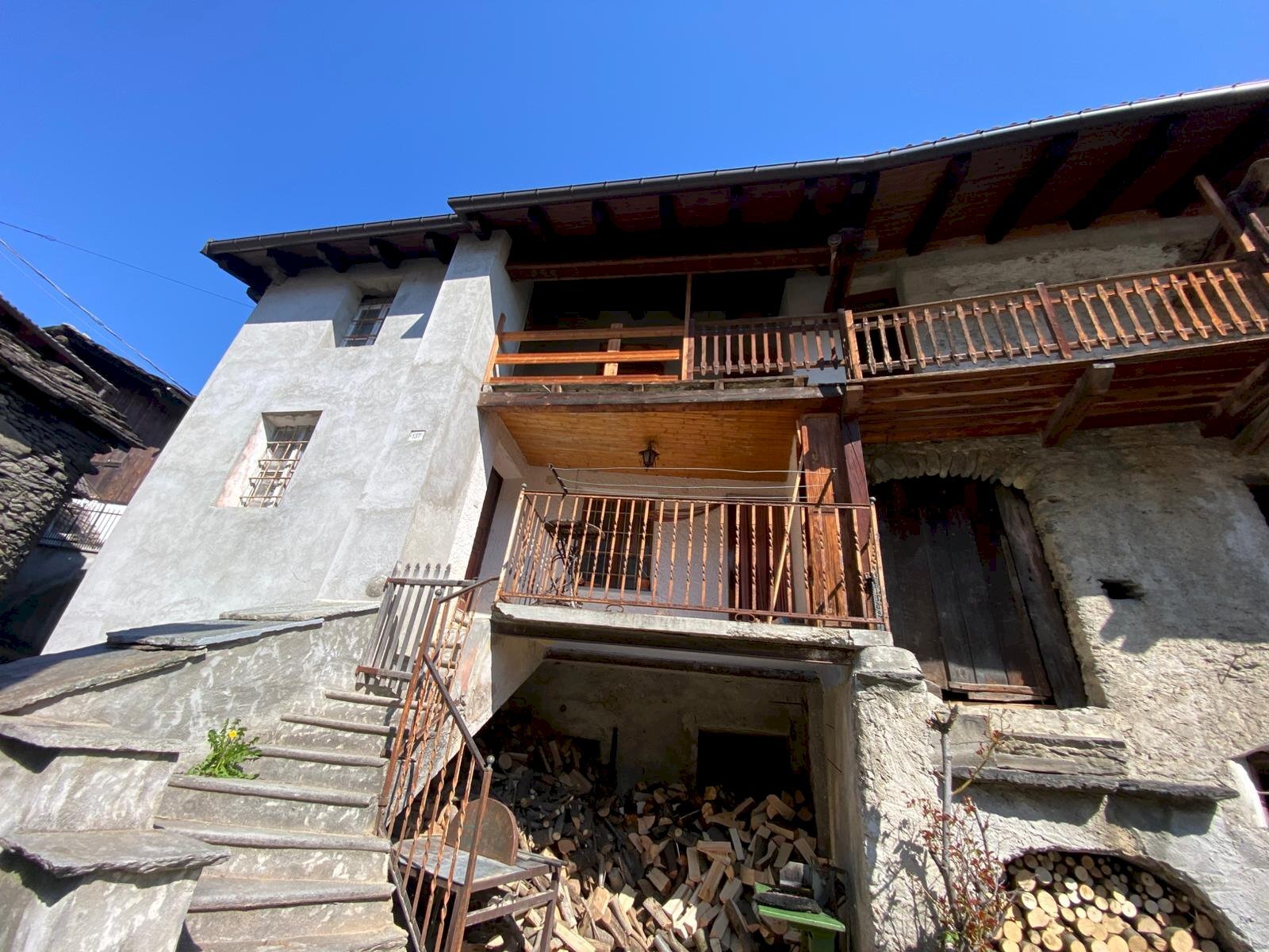 Semi-detached house Frazione Roreto, 137, Roure - photo 3