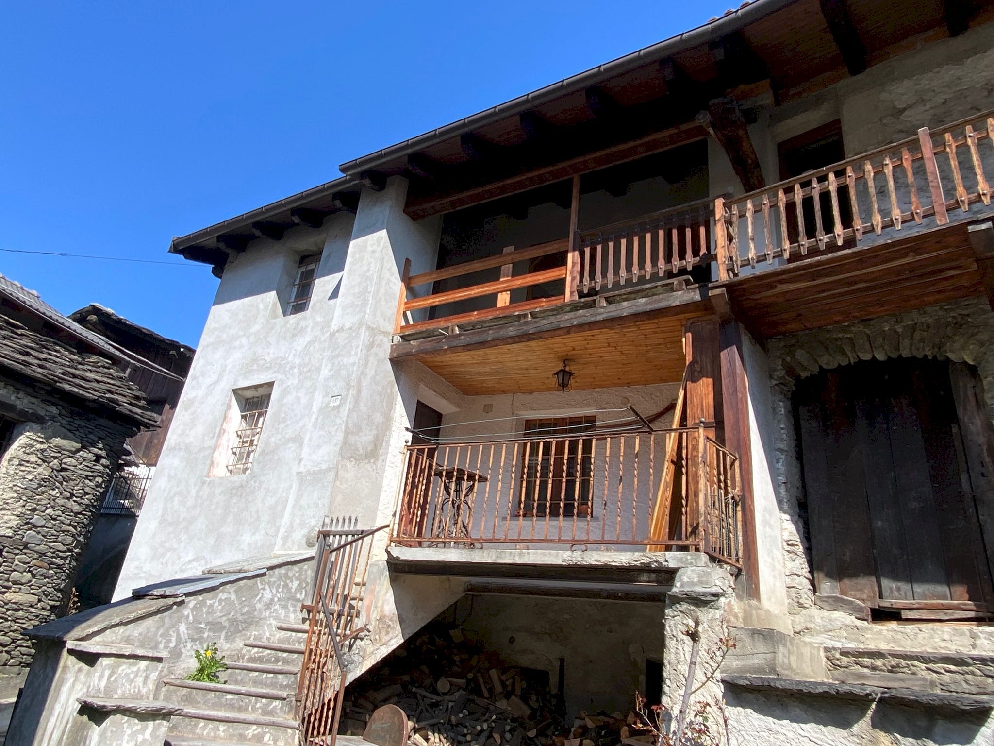 Semi-detached house Frazione Roreto, 137, Roure - photo 2