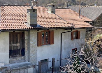 Semi-detached house Frazione Roreto, 137, Roure - photo 4