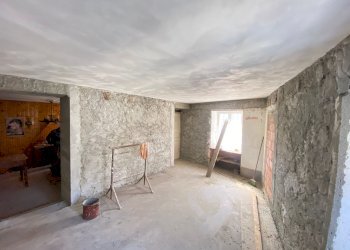 Semi-detached house Frazione Roreto, 137, Roure - photo 13