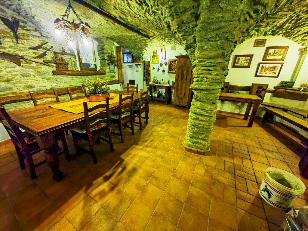 Casa semi indipendente Via Conte Eugenio Brunetta, 37, Usseaux - foto 3