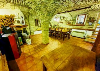 Casa semi indipendente Via Conte Eugenio Brunetta, 37, Usseaux - foto 2