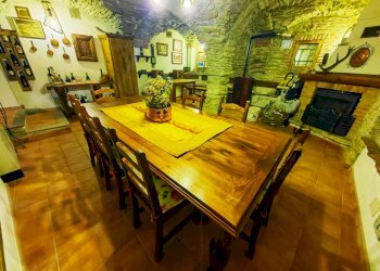 Casa semi indipendente Via Conte Eugenio Brunetta, 37, Usseaux - foto 4