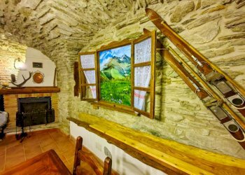 Casa semi indipendente Via Conte Eugenio Brunetta, 37, Usseaux - foto 5