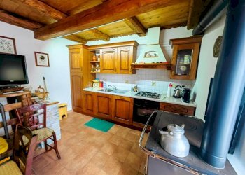 Casa semi indipendente Via Conte Eugenio Brunetta, 37, Usseaux - foto 11