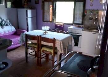 IMG_20190924_112933.jpg - Casa indipendente Frazione Groppo 30, Albareto - foto 6