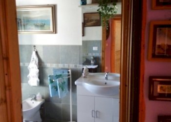 IMG_20190924_112955.jpg - Casa indipendente Frazione Groppo 30, Albareto - foto 7