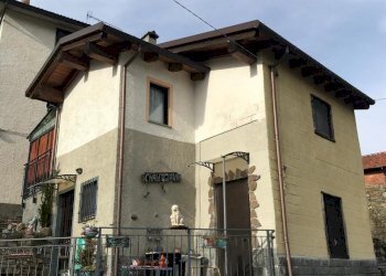 IMG-20191210-WA0005.jpg - Casa indipendente Frazione Groppo 30, Albareto - foto 1