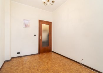 camera da letto - Three-room apartment Via Stazione, 76C, Manta - photo 12