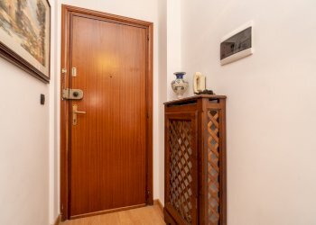 porta blindata - Three-room apartment Via Stazione, 76C, Manta - photo 23