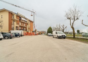 piazzale esterno - Three-room apartment Via Stazione, 76C, Manta - photo 29