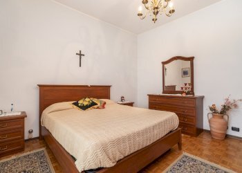camera da letto matrimoniale - Three-room apartment Via Stazione, 76C, Manta - photo 8