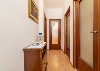 corridoio ingresso - Three-room apartment Via Stazione, 76C, Manta - photo 13
