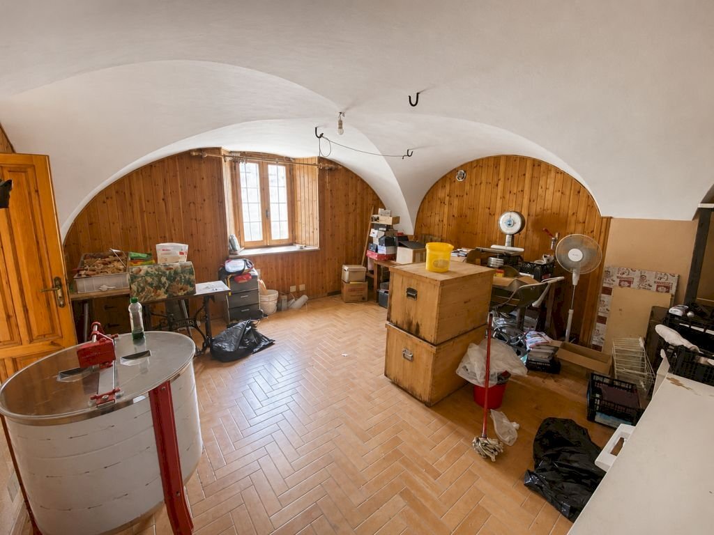 Semi-detached house Frazione Roreto, 148, Roure - photo 2