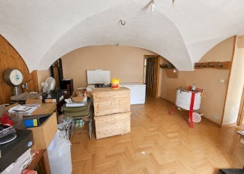 Semi-detached house Frazione Roreto, 148, Roure - photo 4