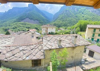 Semi-detached house Frazione Roreto, 148, Roure - photo 29
