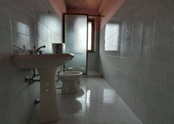 Casale strada San Grisante, frazione San Grisante, Crescentino - foto 13