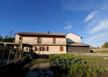 Casa indipendente Vicolo Badia, 11, Fontanetto Po - foto 1