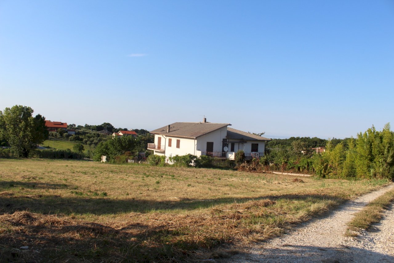 IMG_7320.JPG - Terreno edificabile Marcianese, Lanciano - foto 1