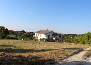 IMG_7320.JPG - Terreno edificabile Marcianese, Lanciano - foto 1