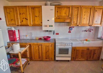 Cucina - Villa Località Pianissolo, Roccavignale - foto 14