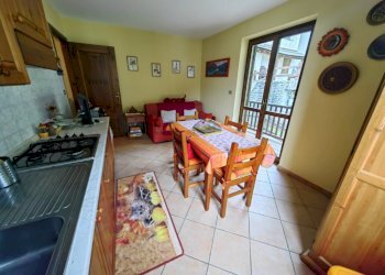 Trilocale via Inverso Fraisse, 4, Usseaux - foto 3