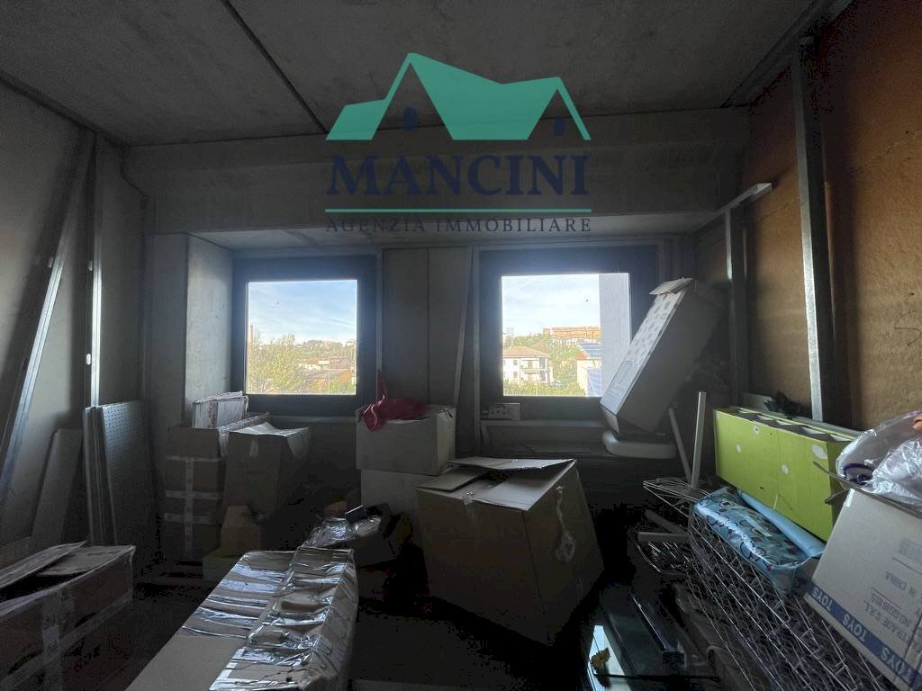 Locale Commerciale GALLODORO, Jesi - foto 2