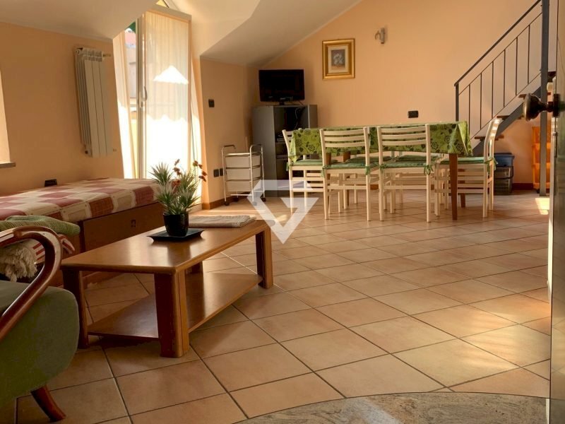 1.jpg - Four-room apartment Piazza Massena, Loano - photo 1