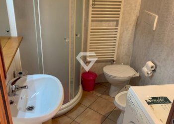 13.jpg - Four-room apartment Piazza Massena, Loano - photo 13