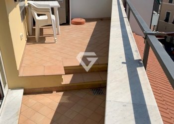 14.jpg - Four-room apartment Piazza Massena, Loano - photo 14