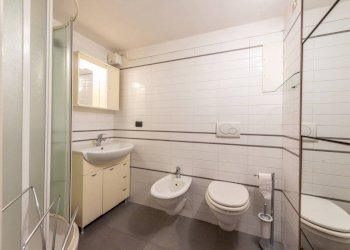 bagno - One-room apartment largo della Zecca, 8, Genova - photo 6
