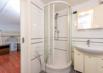 bagno - One-room apartment largo della Zecca, 8, Genova - photo 7