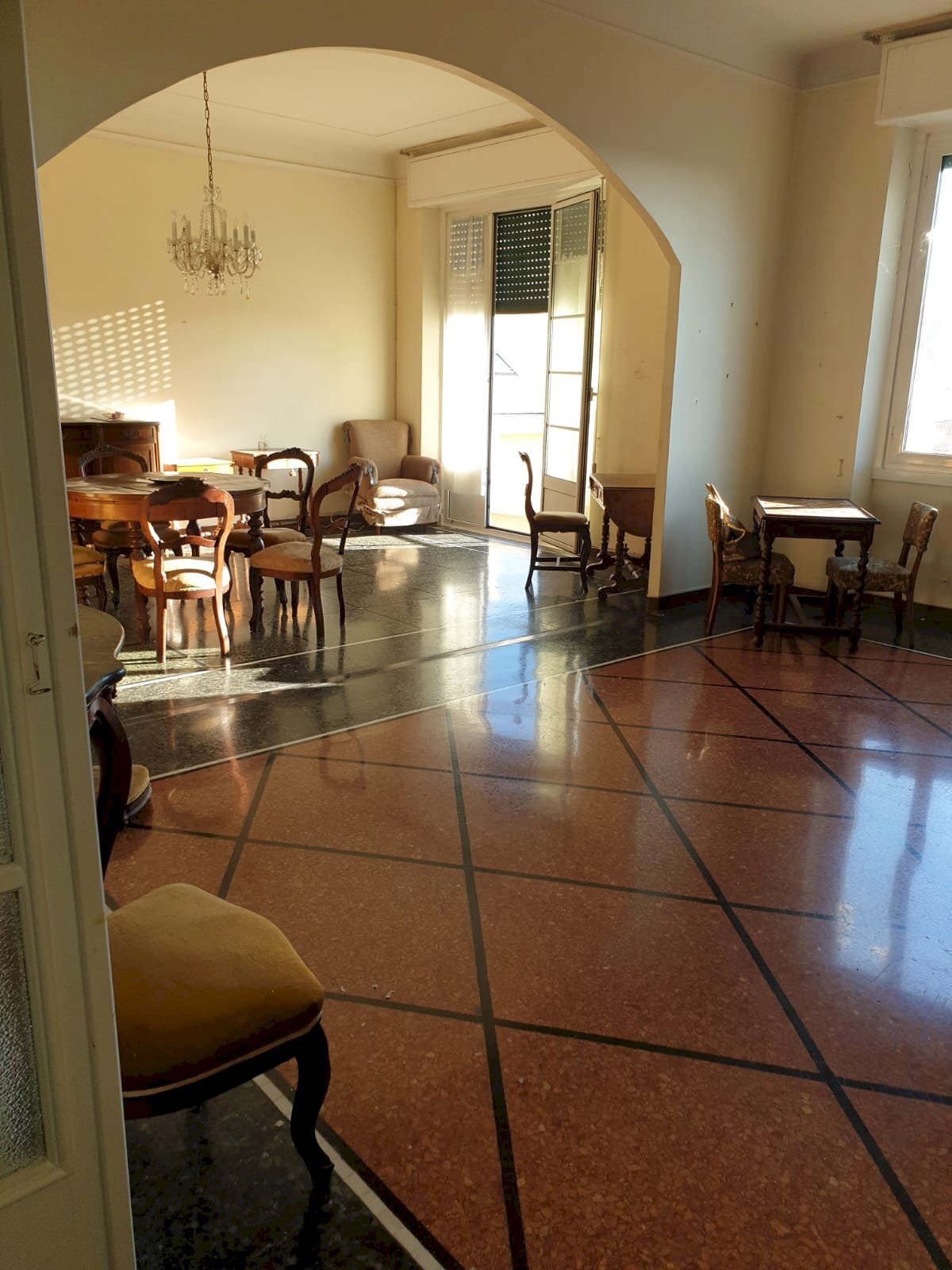 Appartamento piazza Guglielmo Marconi, Savona (zona Centro) - foto 2