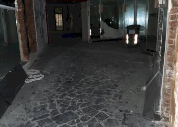 Attività Commerciale Viale Castracani, Lucca - foto 2