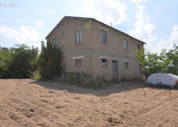 Rustico C.da San Venanzo, Castignano - foto 2