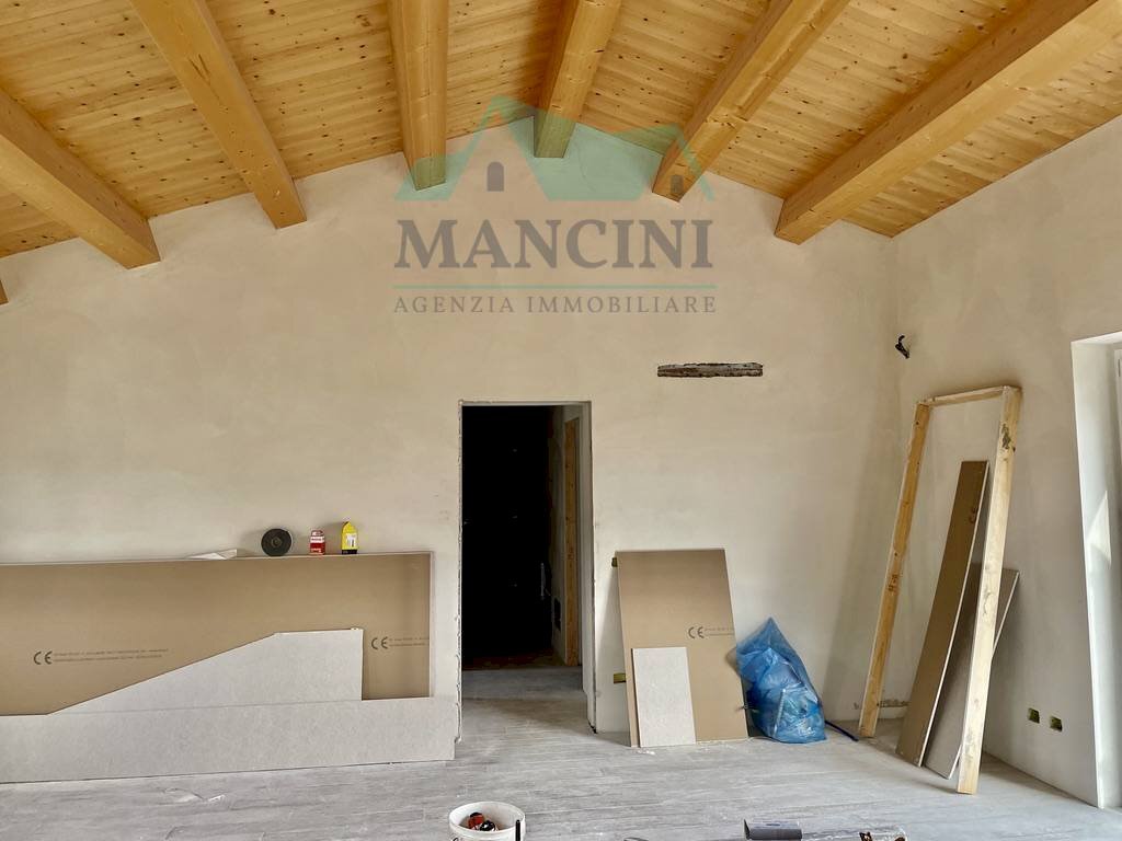 Casa indipendente ALDO MORO, Santa Maria Nuova - foto 1