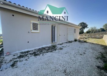 Casa indipendente ALDO MORO, Santa Maria Nuova - foto 4