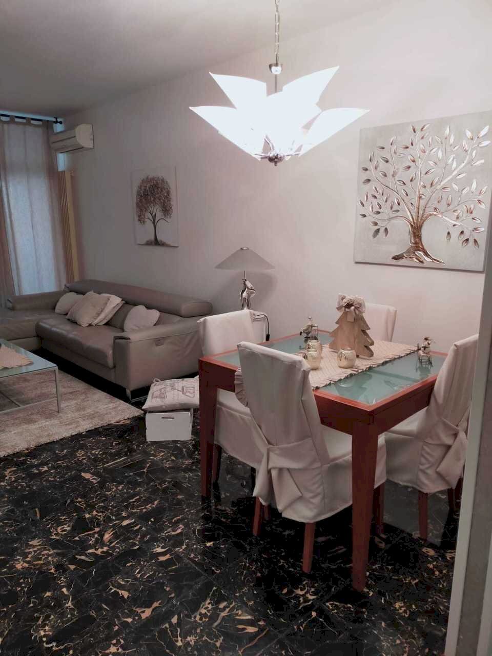 baeefdee-28d9-4d75-9568-bc82a2615249.jpg - Appartamento Carrara - foto 3