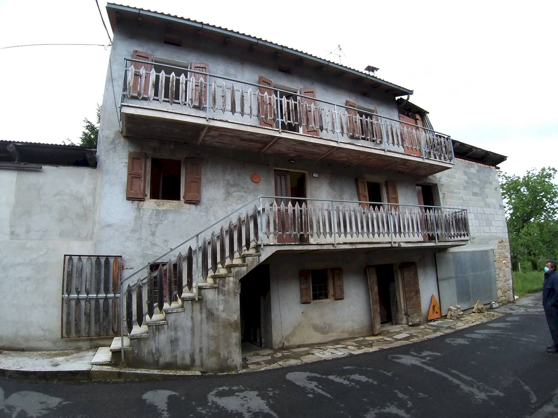Independent house Polinago - photo 1