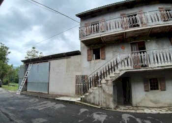 Independent house Polinago - photo 2