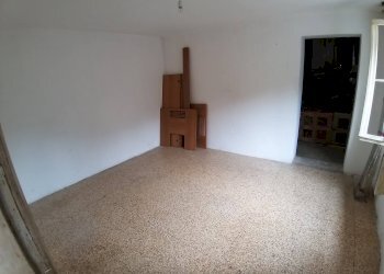 Independent house Polinago - photo 19