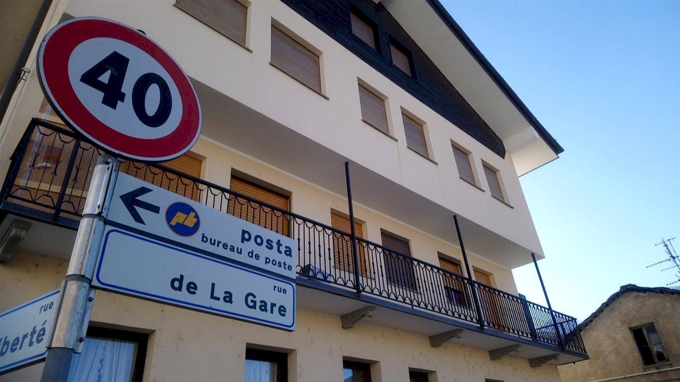 Trilocale Rue de la Liberté, Saint-Pierre - foto 2