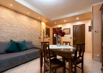 Four-room apartment Via Giacomo Matteotti, 37, Manta - photo 2