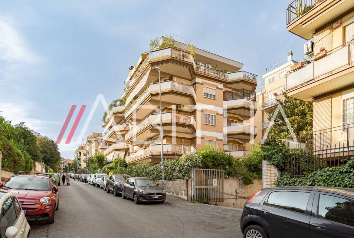 Apartment Via Antonio Fogazzaro, Roma - photo 1