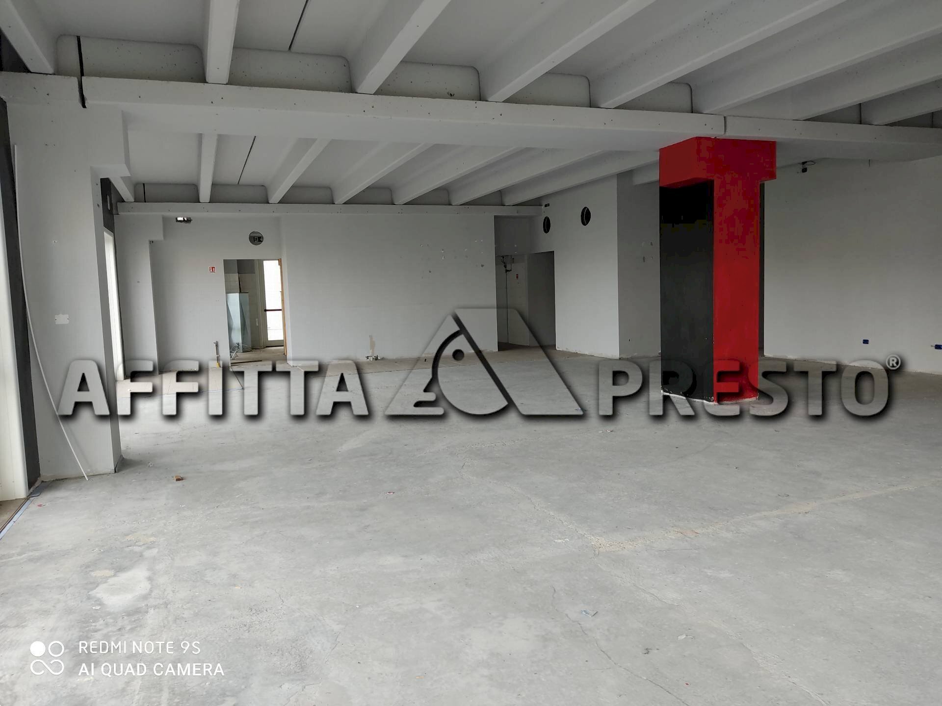 Attività Commerciale Via Napoli, Collesalvetti - foto 2