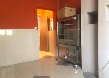 Attività Commerciale Via San Rocco, Altopascio - foto 4