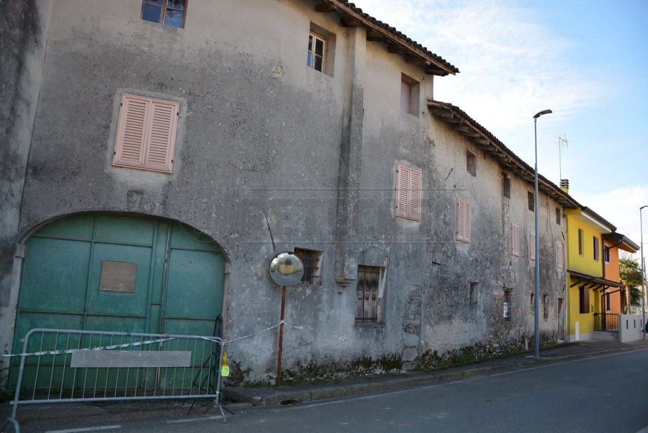 ESTERNI - Casale VIA LIBERAZIONE 17, Gonars - photo 2
