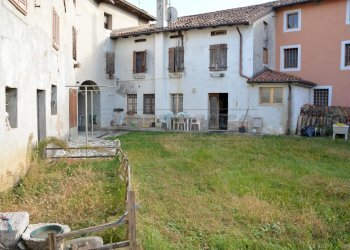 ESTERNI - Casale VIA LIBERAZIONE 17, Gonars - foto 5