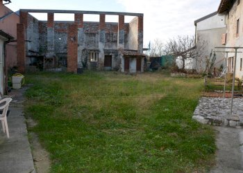 GIARDINO - Casale VIA LIBERAZIONE 17, Gonars - foto 9