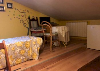 Portion of a house Via Del Molinetto, Montecarlo - photo 2